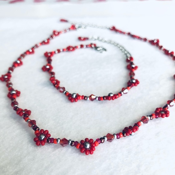 Red Flower Choker Necklace Bracelet Set Daisy Crystal Silver Y2K Boho New - Picture 6 of 8